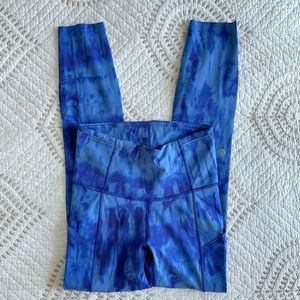 Lululemon Fast and Free tight II 25” inseam in game day blue multi sz 2